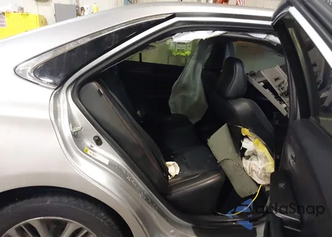 2017 Toyota Camry z USA, uszkodzony, nr VIN 4T1BF1FK0HU450608